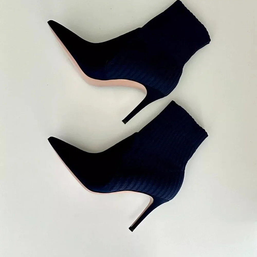 Women's NEW GIANVITO ROSSI Navy Suede Stretch Ribbed Ankle Booties Size 8.5